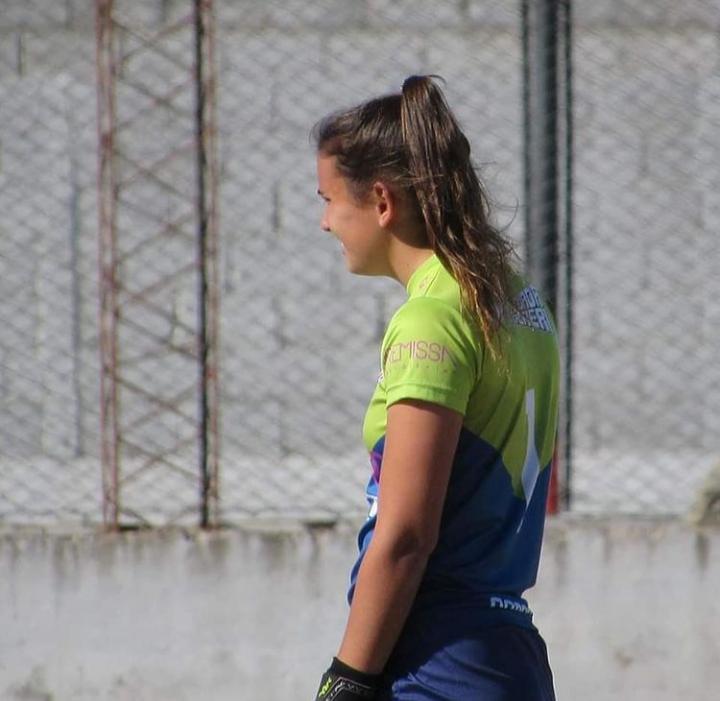 Daniela Pontel arquera