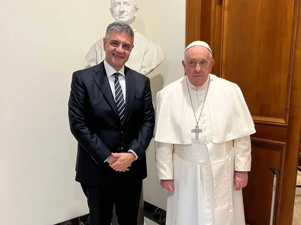 Macri y Francisco NA