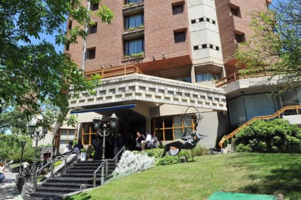hotel-de-la-canada by Tripadvisor
