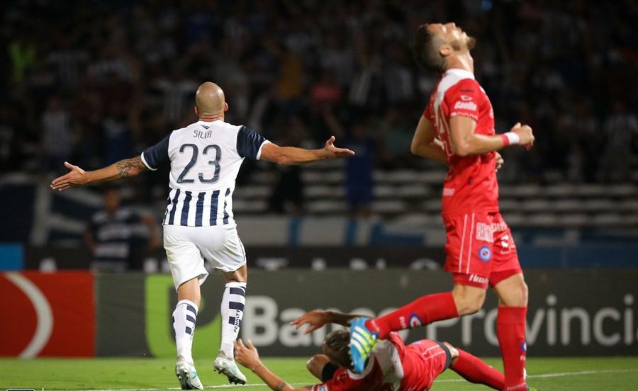 SANTIAGO SILVA 11