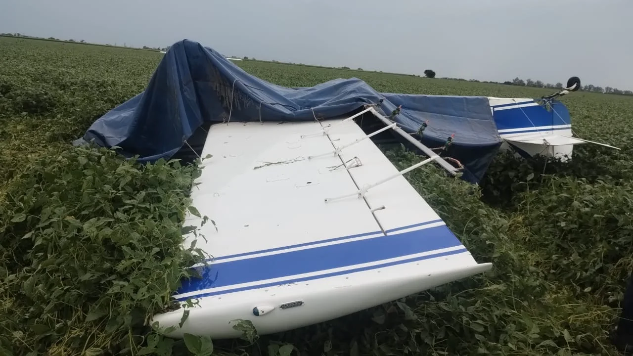 avioneta by policía