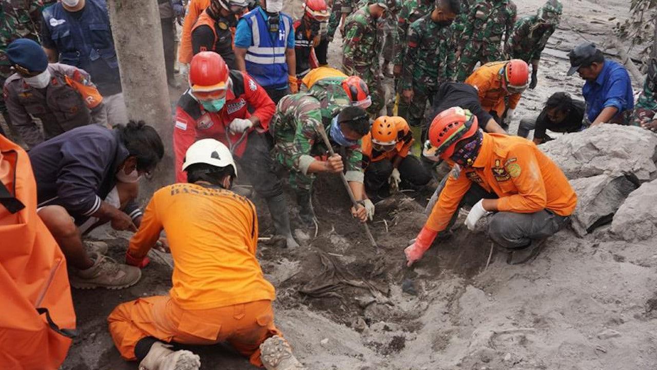 volcan indonesia 1