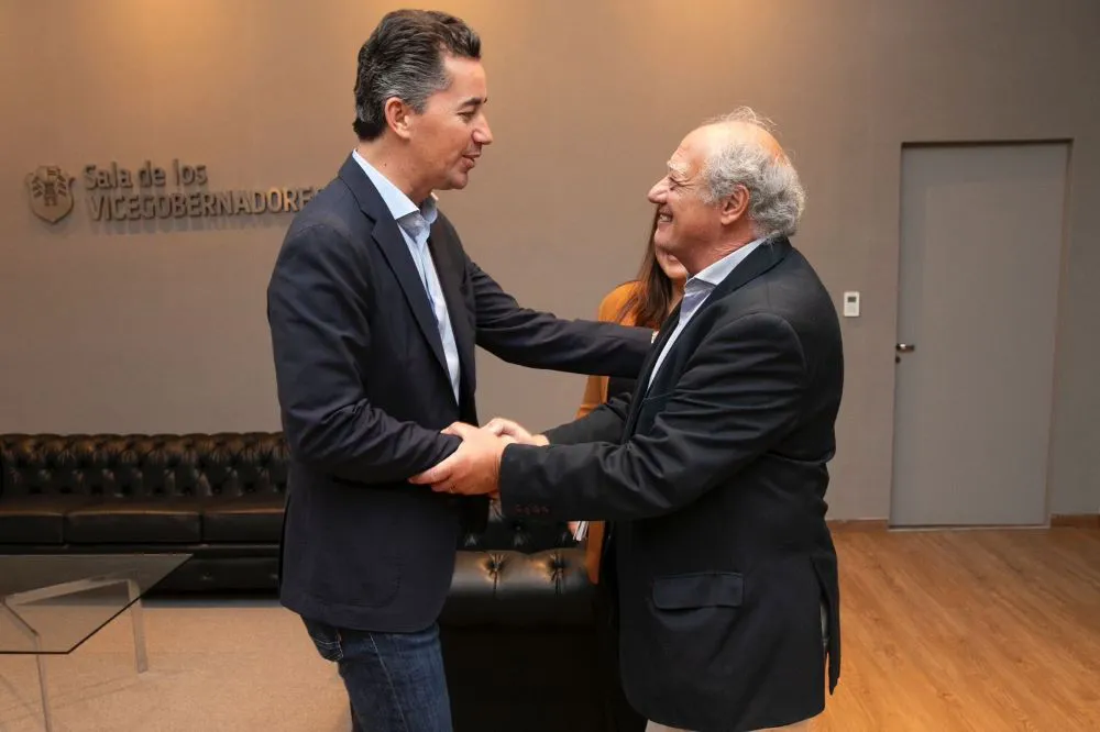 Calvo Scholas by prensa prov