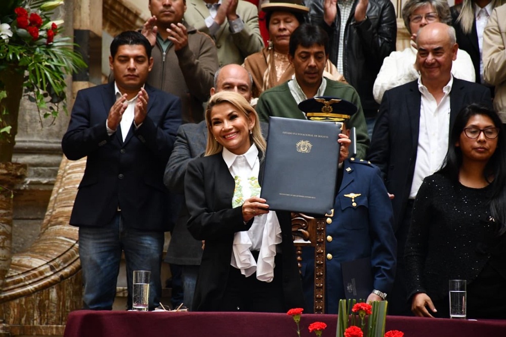 Brasil invitó a Jeanine Áñez a participar de la próxima cumbre del Mercosur