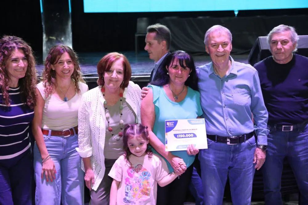 Créditos de la Procincia by prensa.cba