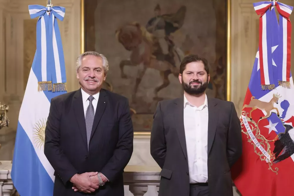 Fernández y Boric by Presidencia