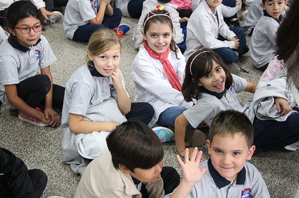 alumnos foto gobierno pcial