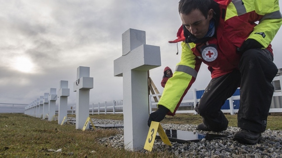 malvinas ajustada