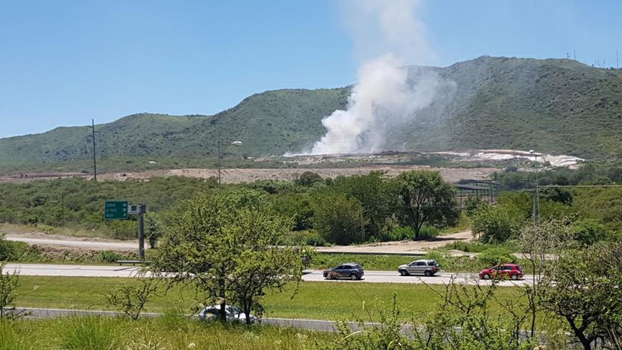 basural carlos paz incendio