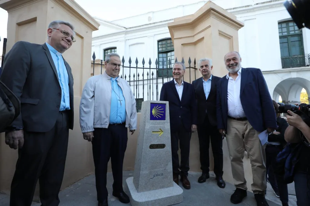 El gobernador y el arzobispo de Córdoba inuguración