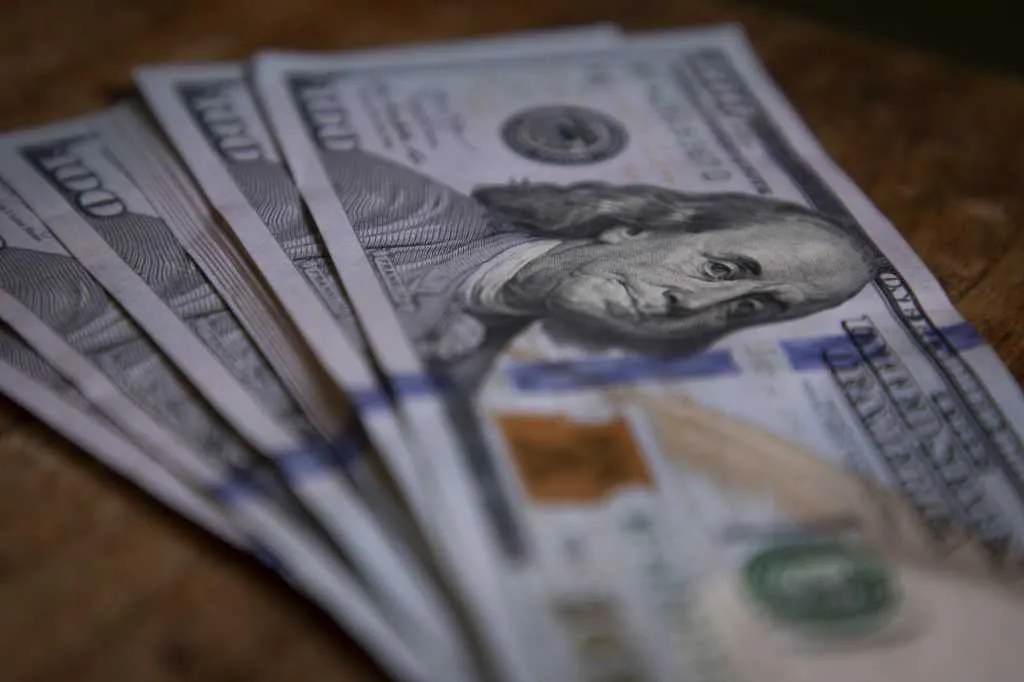 dólar NA