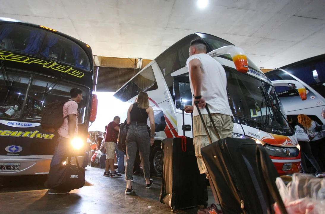 Buses larga distancia by na