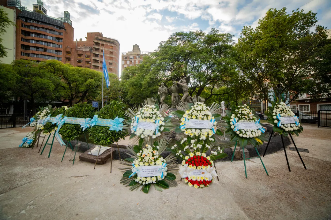 Ofrenda Malvinas by prensa.cba