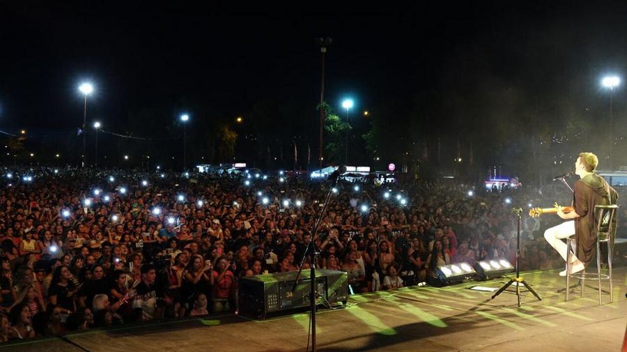 axel en carlos paz