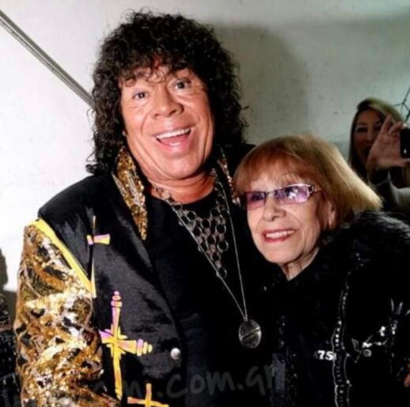 La Mona Jiménez y Esilda Rufino by gentileza