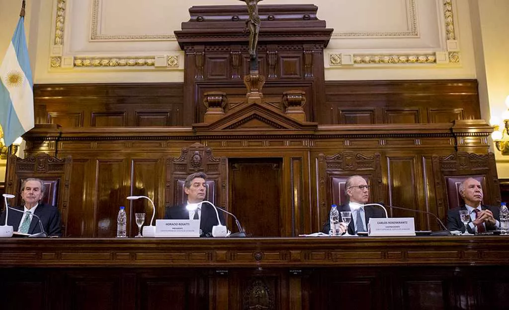 Corte Suprema by NA