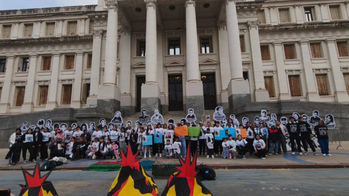 Marcha c el gatillo Facil by Bahia de Palma