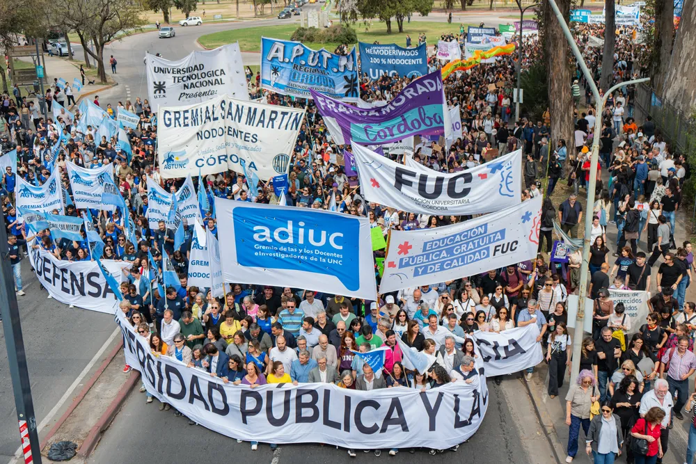 Marcha Federal Universitaria contra los vetos en Córdoba (Lucrecia Bianchini) 08