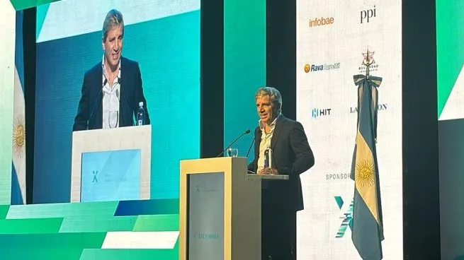 Luis Caputo en la ExpoEFI 2025 (gentileza)