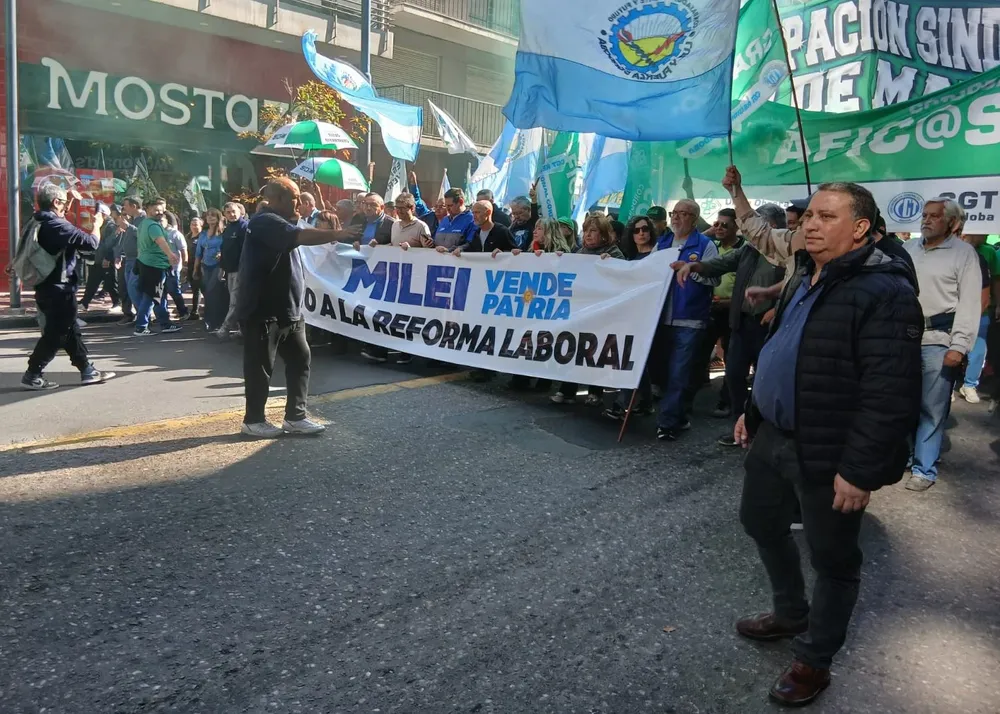 Marcha de los gremios cordobeses (Miguel Apontes)