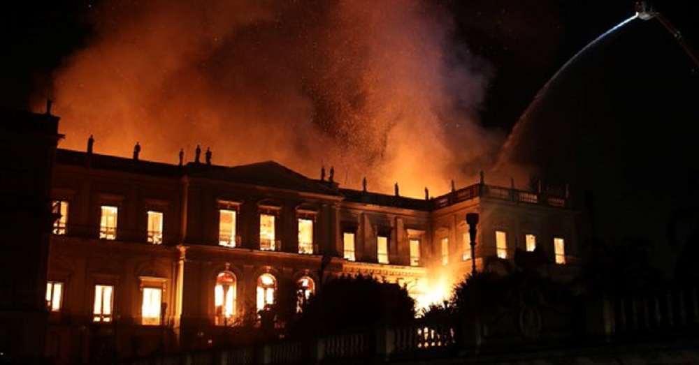 Incendio Museo Nacional de Rio