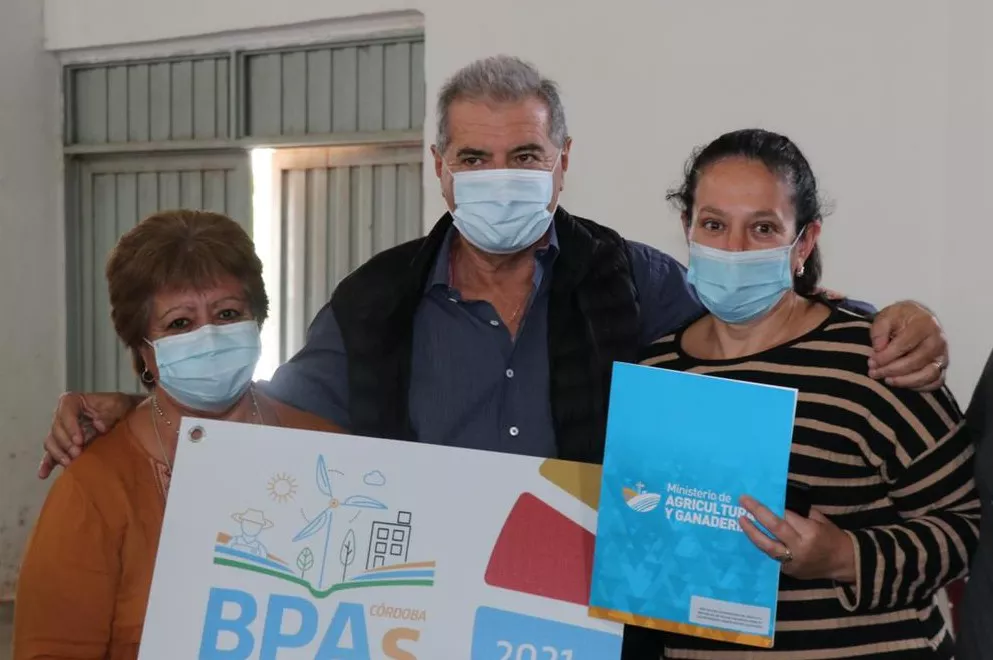 Buenas P´racticas Agropecuarias by prensa.cba