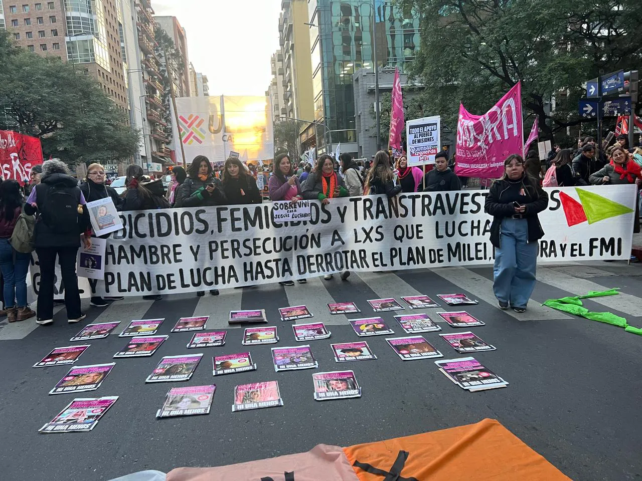 Ni Una Menos 3J Cadena3