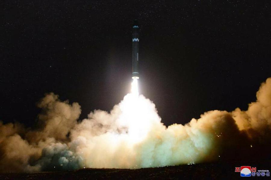 COREA DEL SUR LANZAMIENTO MISILES