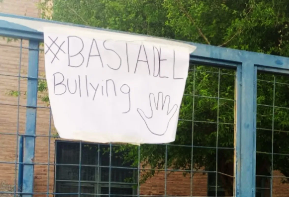 Basta-de-Bullying-_Belen-Dalmasso-El-Doce_