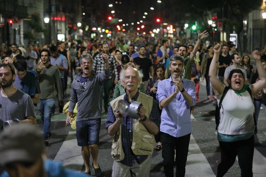 cacerolazo 8