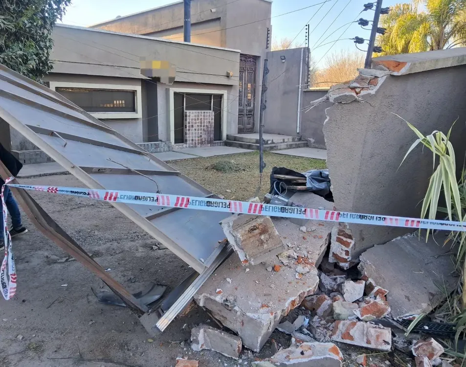 Choque en Barrio Villa Cornú