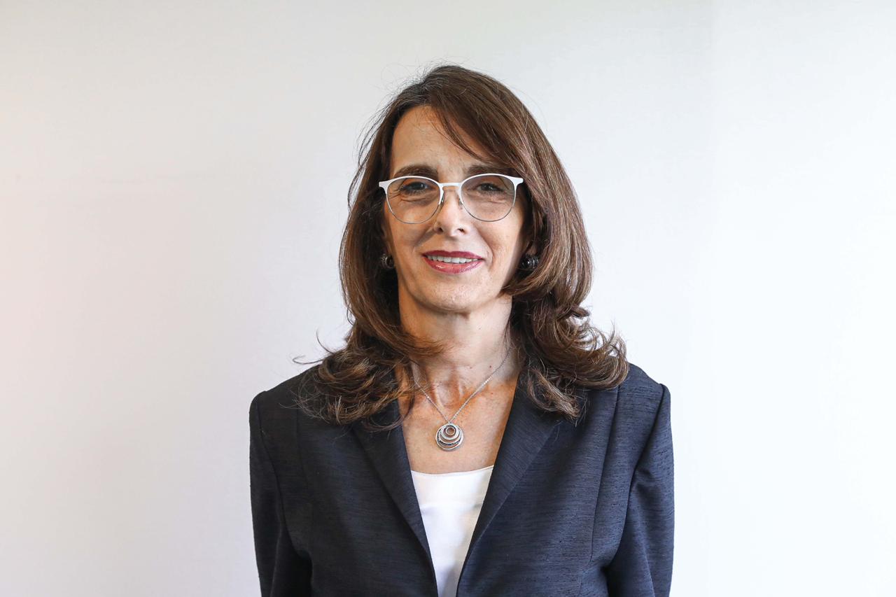 María E. Bielsa