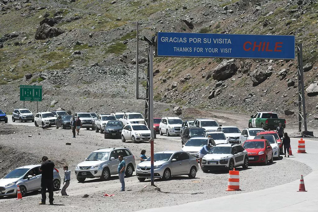paso los libertadores chile by Los Andes
