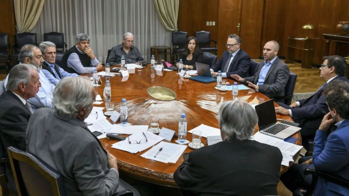 Consejo del Salario by Télam