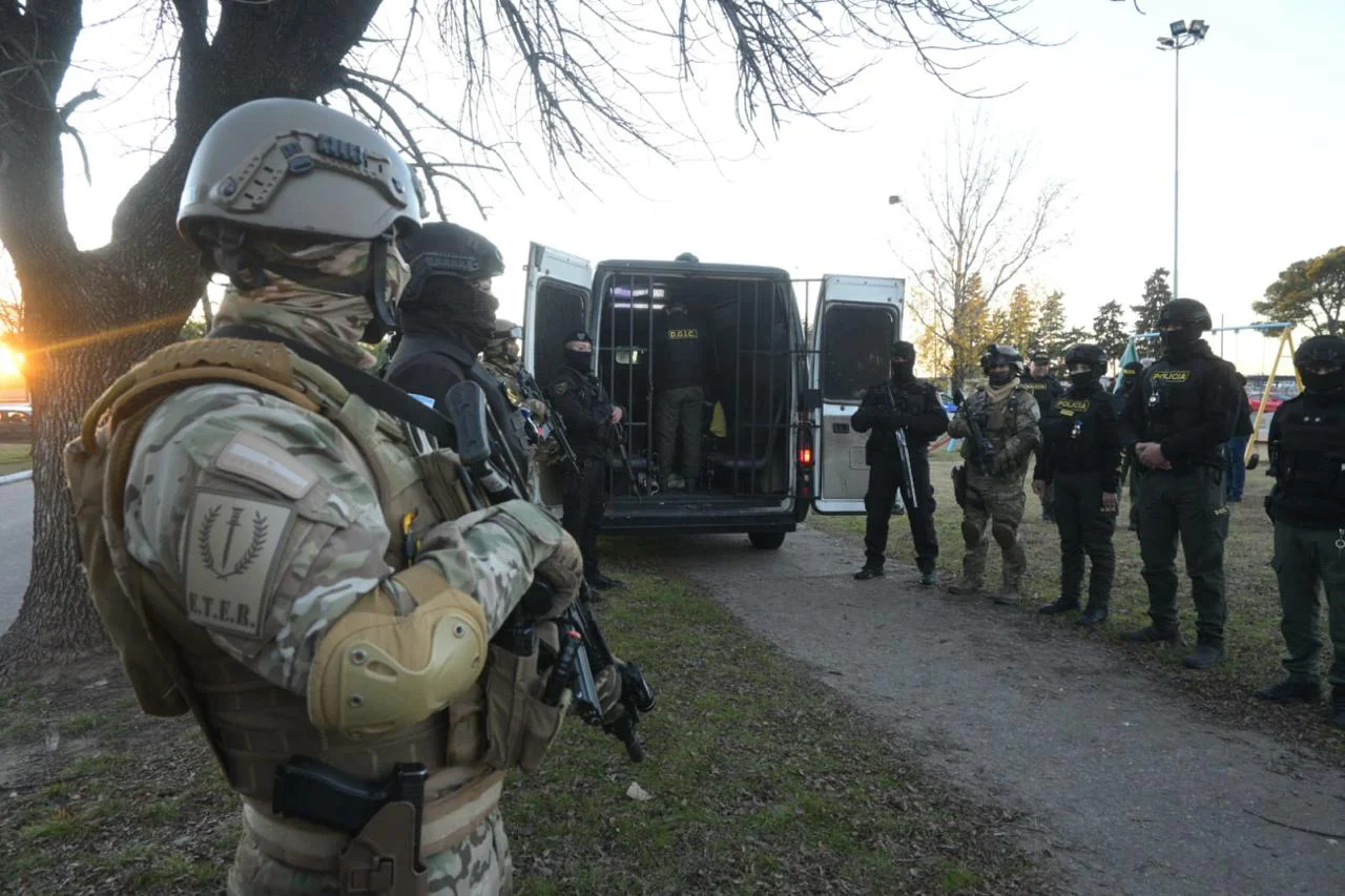 policía by gobierno de córdoba