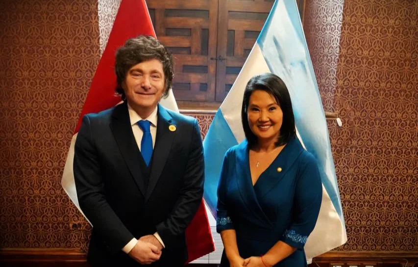 Milei y Keiko Fujimori (X de La Libertad Avanza)