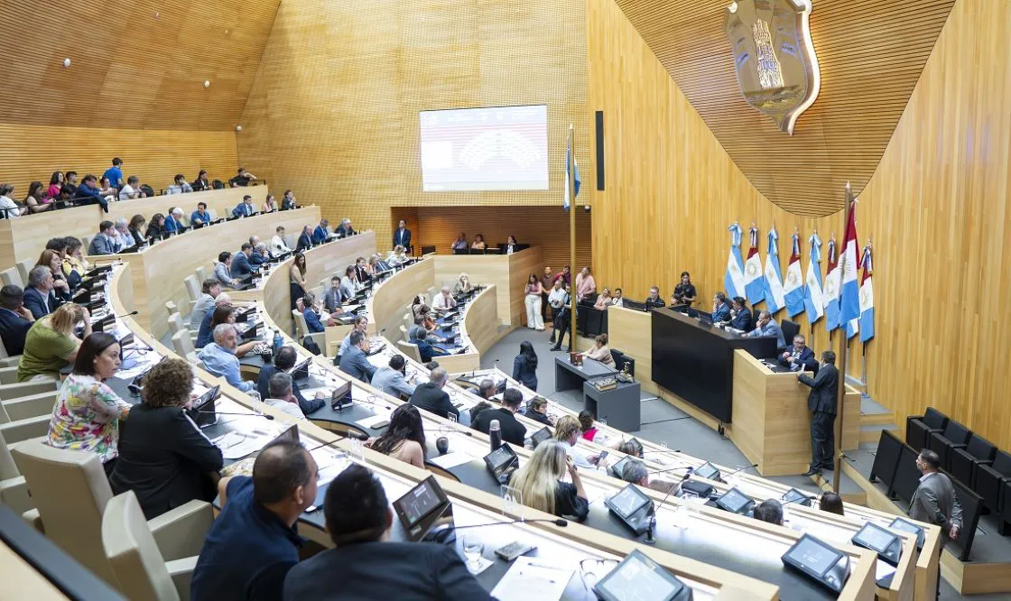 SEsion Unicameral