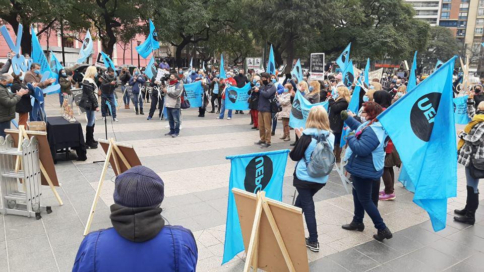 Protesta UEPC FACEBOOK OFICIAL 1