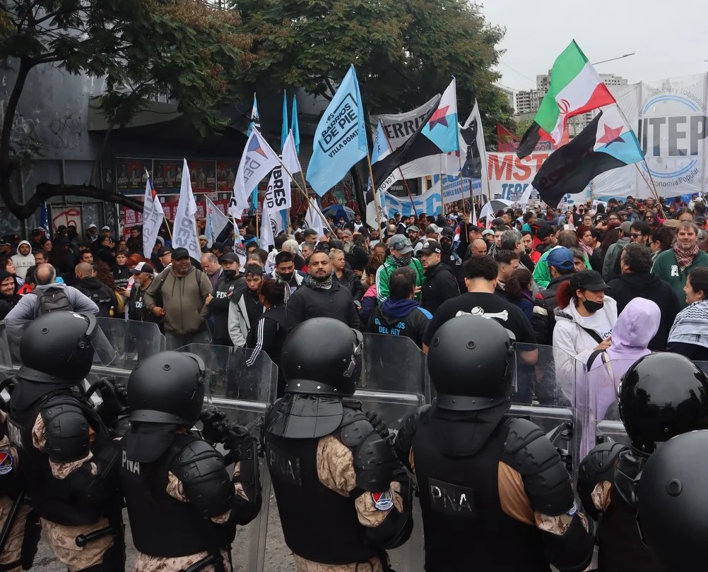 Cortes de ruta en defensa del salario social complementario (UTEP) 0143