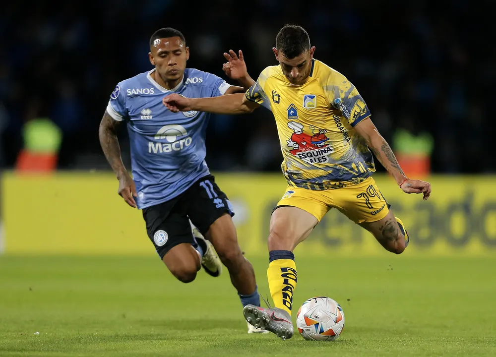 Belgrano Delfín (X de Copa Sudamericana) 2