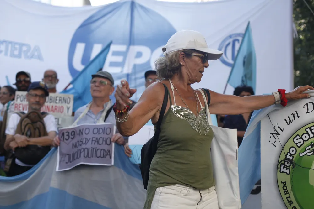 marcha antifascista federal por consu cabral
