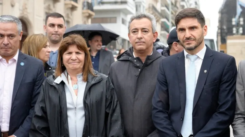 Bullrich presentó el Plan Bandera en Rosario y dijo que buscará “avanzar en un operativo fuerte de inteligencia”