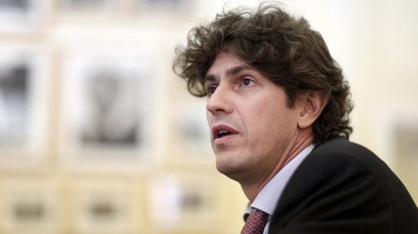 martin lousteau