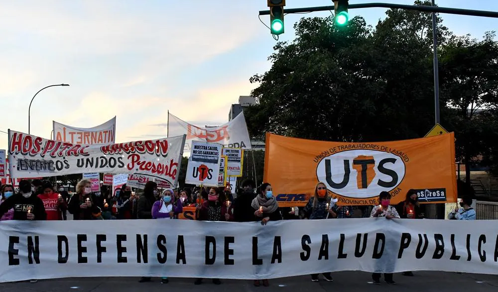 Marcha UTS en defensa de la salud pública (gentileza)