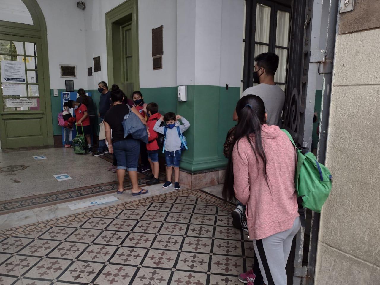 Escuelas clases Córdoba by LNM