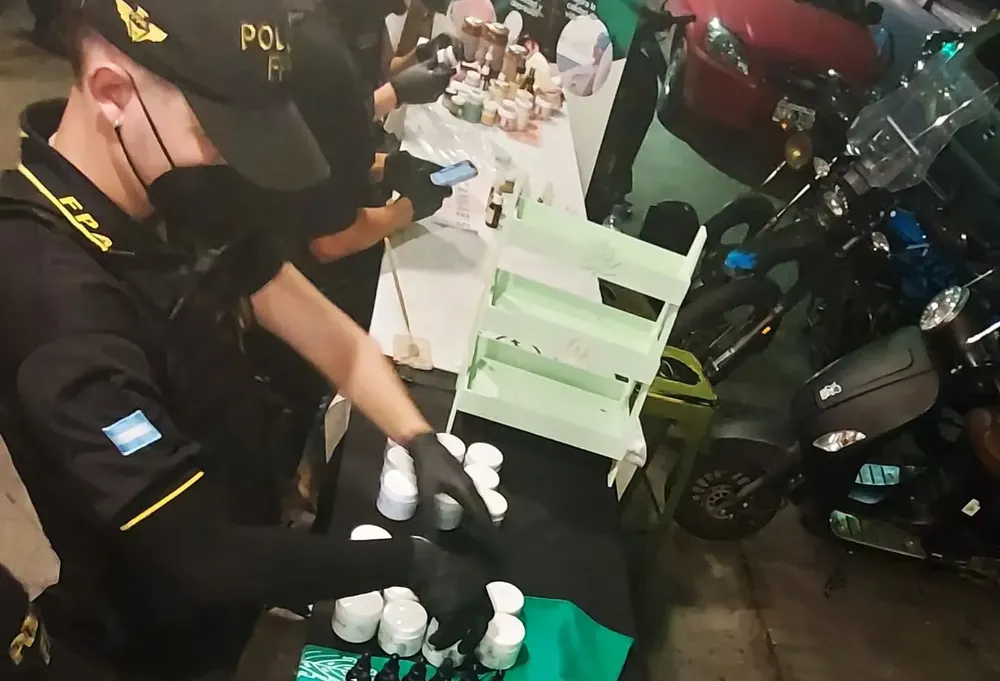 Operativo en festival cannábico