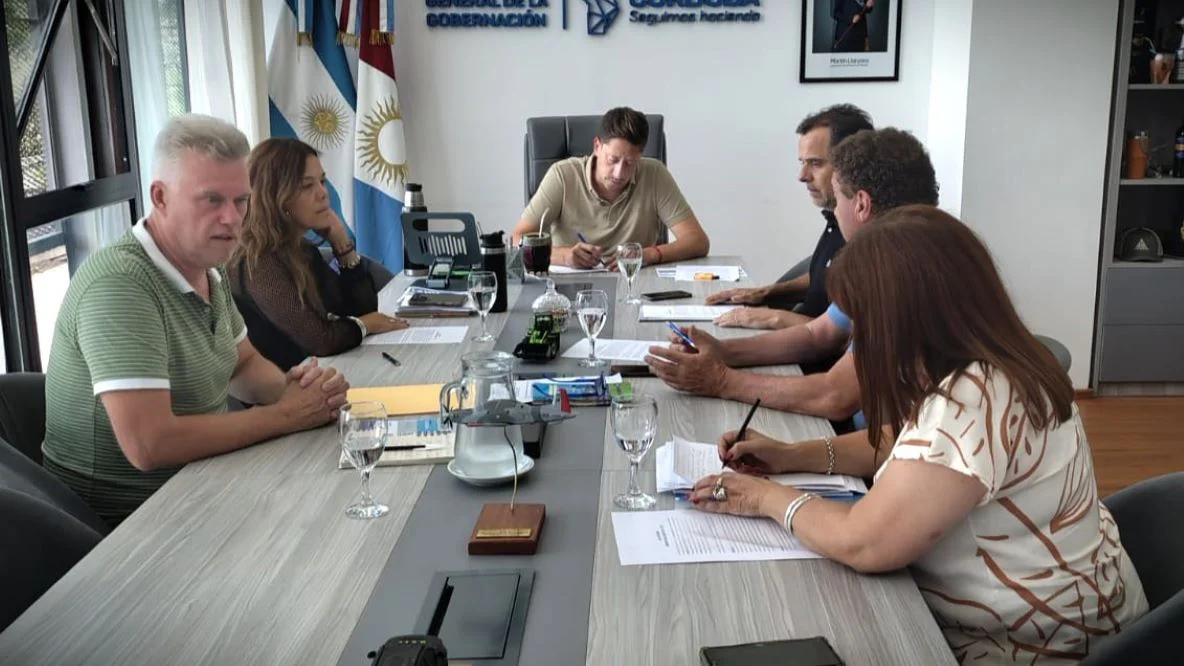 MESA DE NEGOCIACION uepc ARCHIVO