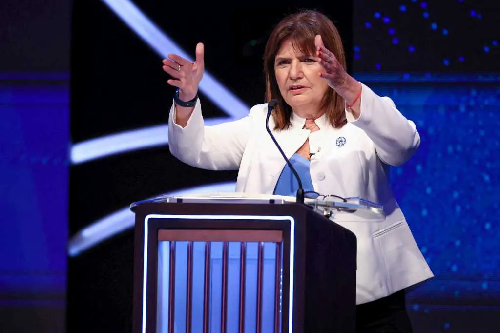 Patricia Bullrich by na