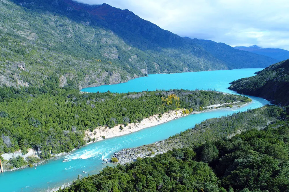 LAGO PUELO 2 - FOTO PARQUES NACIONALES