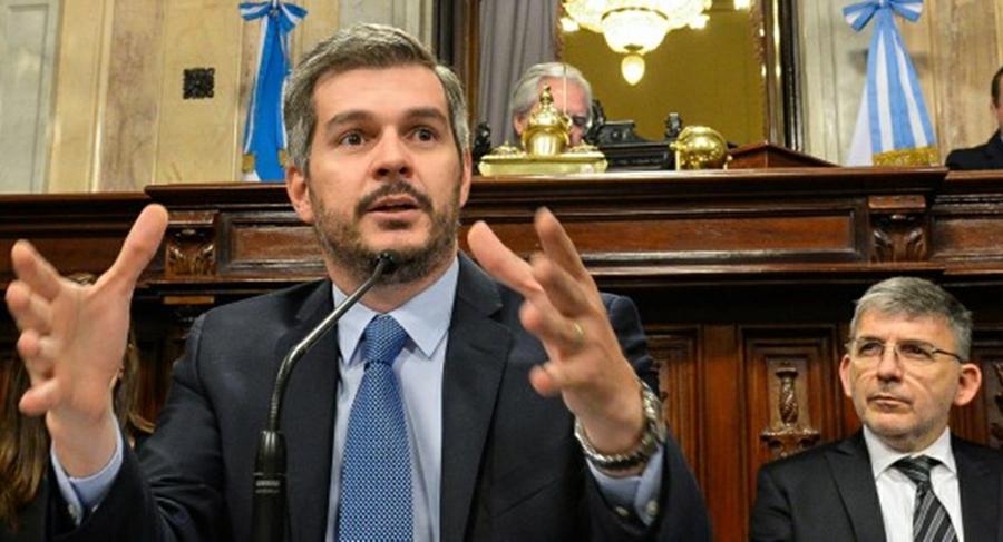 marcos peña